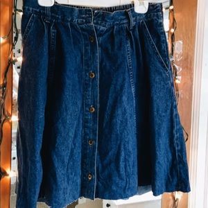 thrifted vintage cropped button down skirt